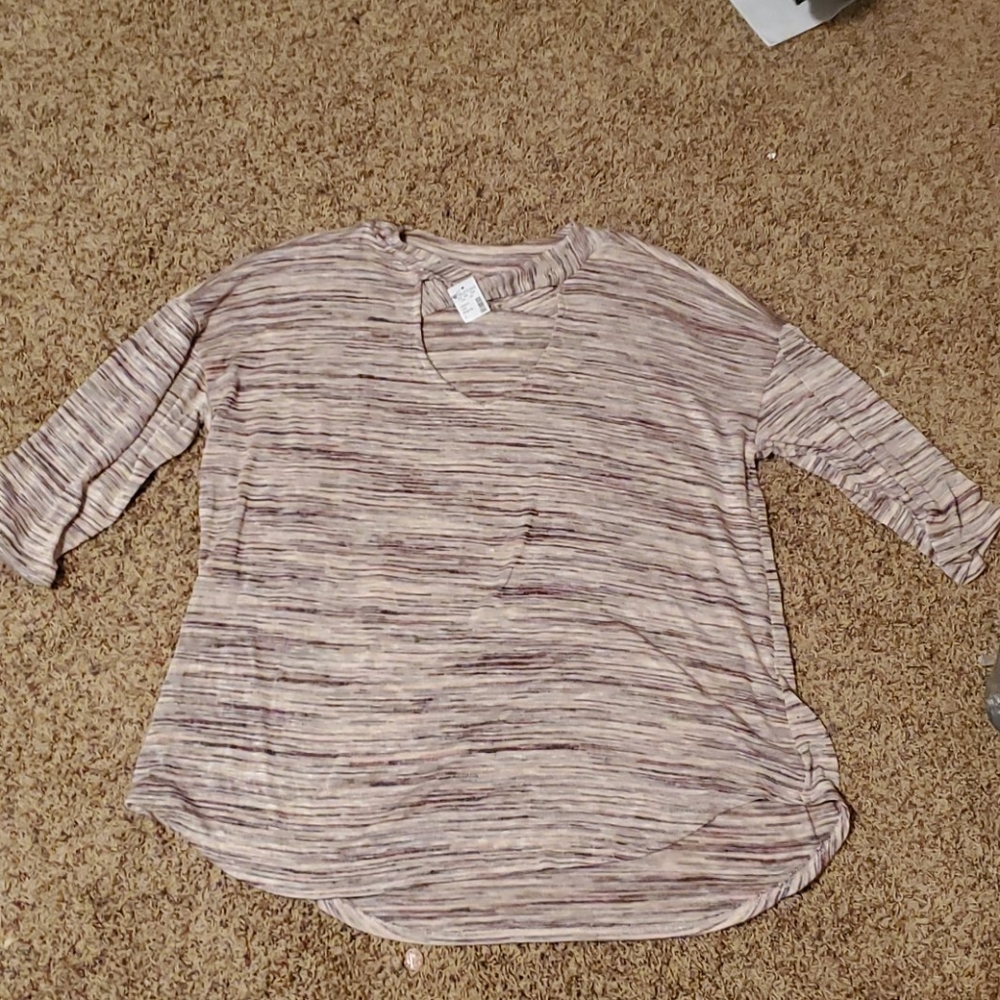 Maurices top